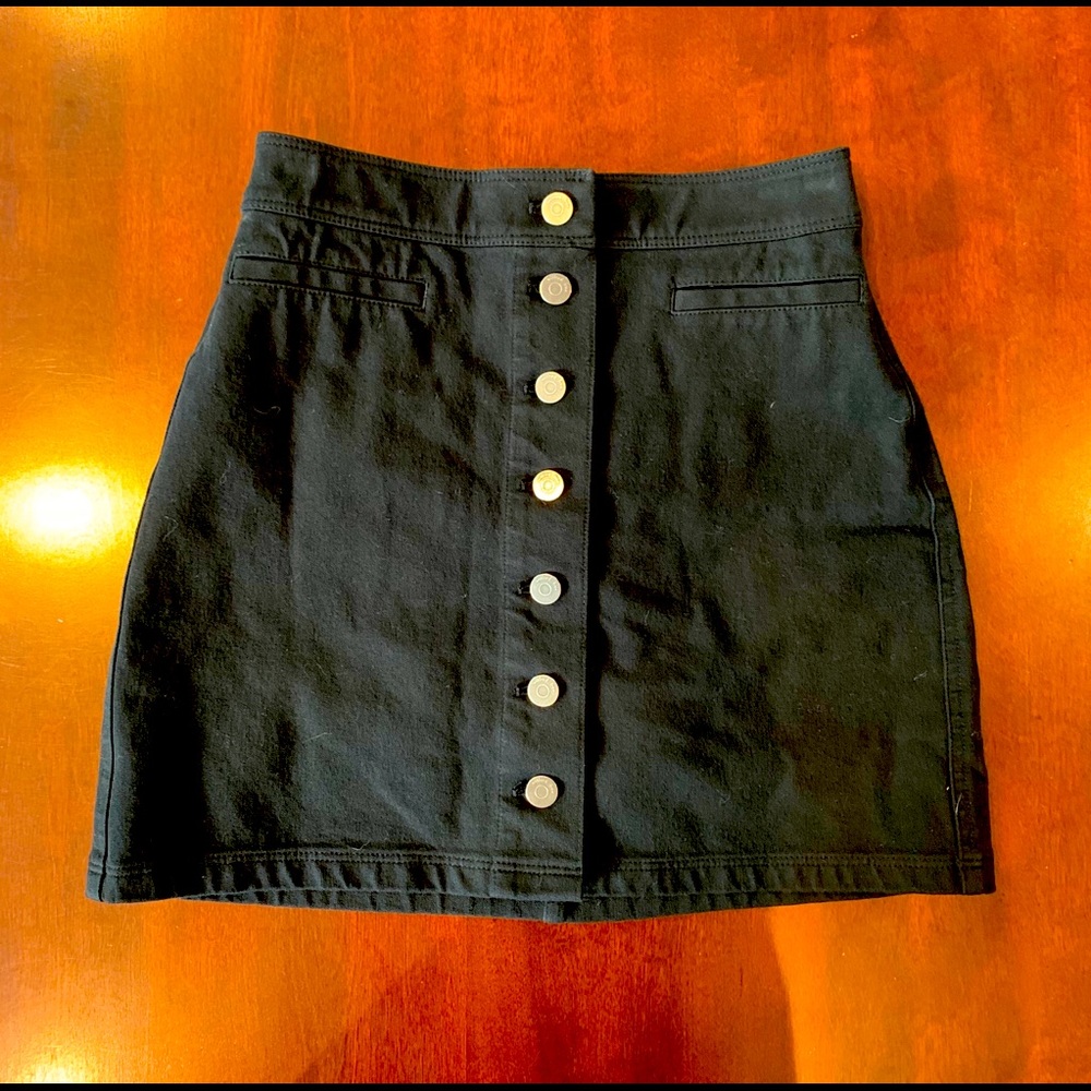 Wilfred free  button down skirt  Size 2